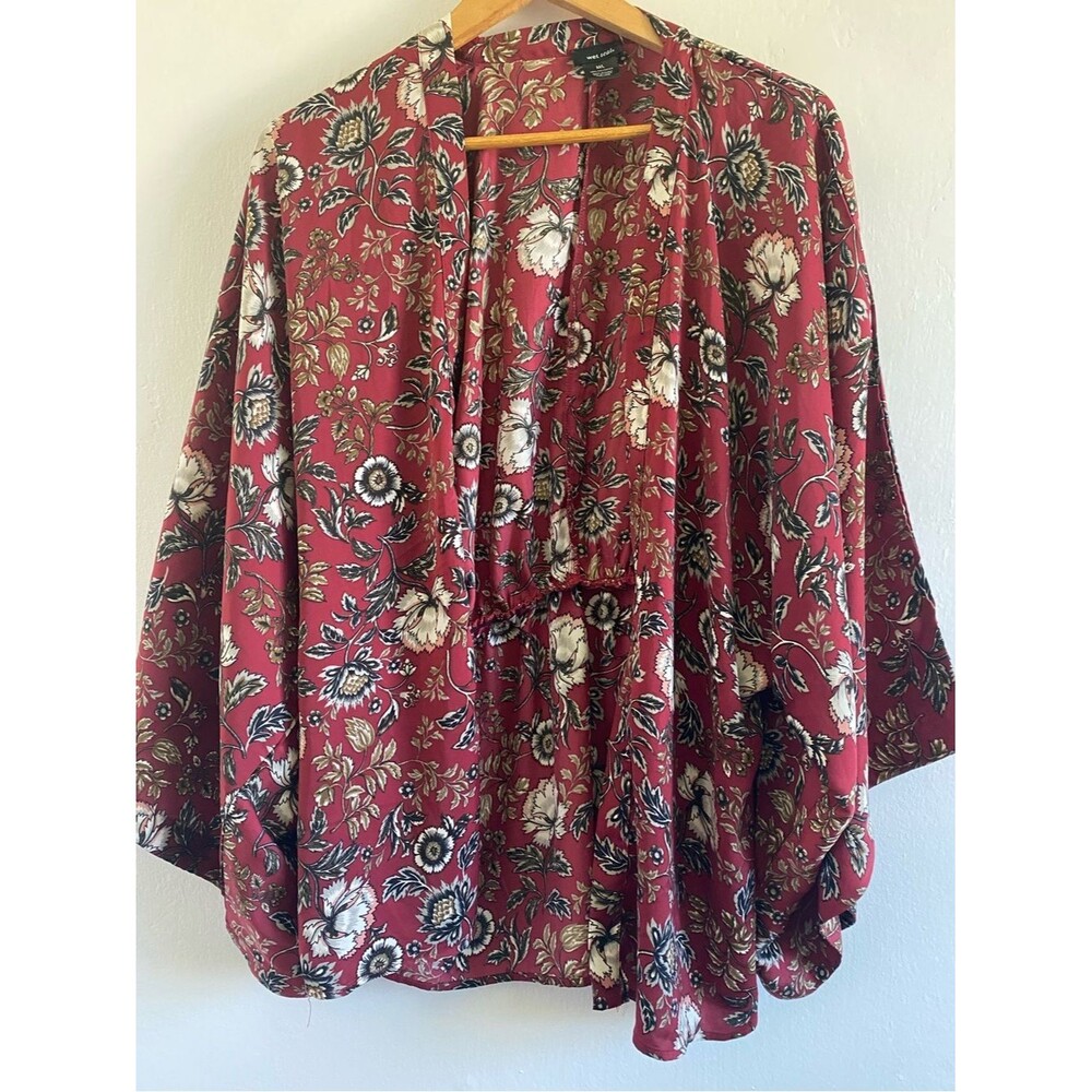 Wet Seal Floral Satin Kimono Top Size M/L Burgundy Boho Festival